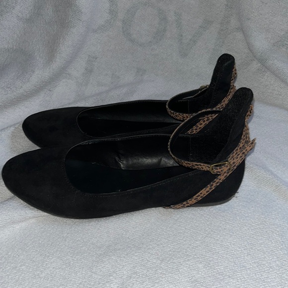 American eagle flats size US 7 eu 37.5 - Picture 2 of 5